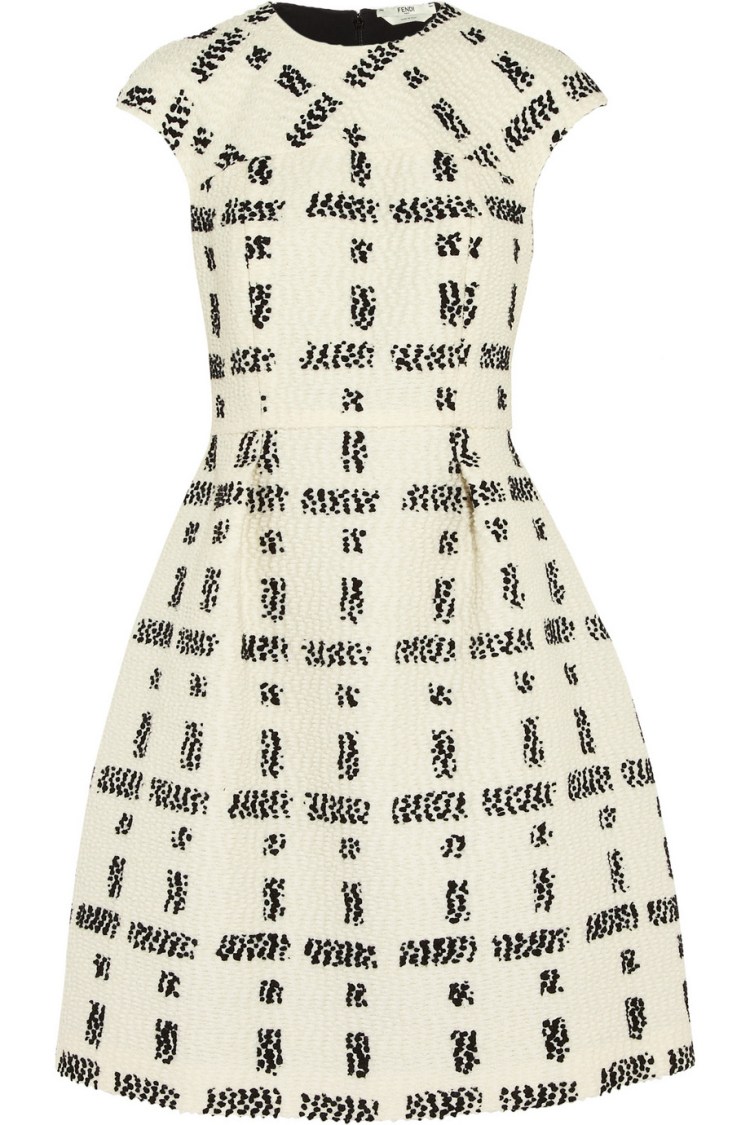 441396_in_xl.jpg image